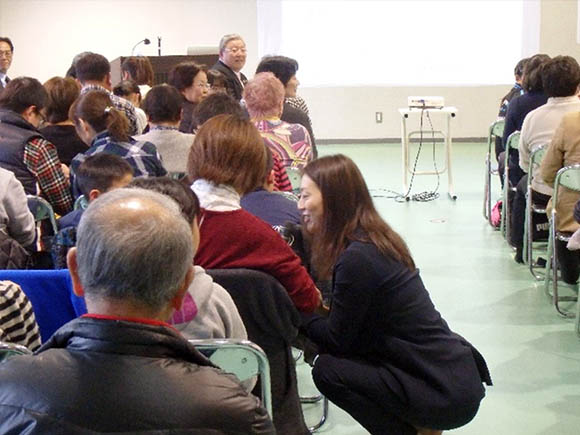 安芸高田市地域振興事業団　オリンピックメダリスト寺川綾さんをお迎えした「トップスイマーに学ぼう」